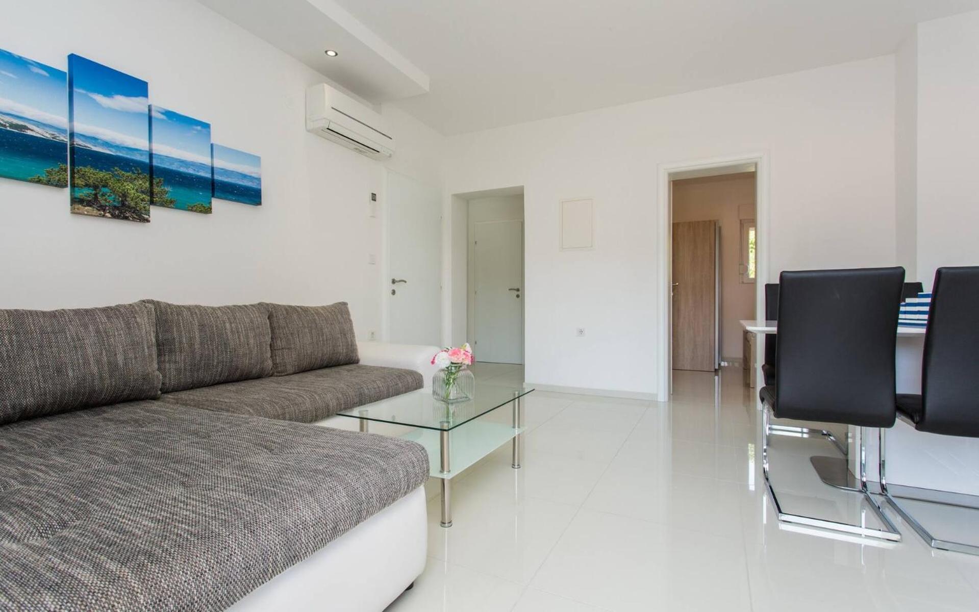 Apartments Bernardeta 1 Baska  Exterior photo