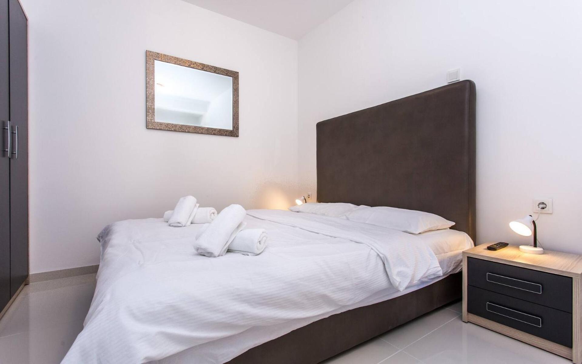 Apartments Bernardeta 1 Baska  Exterior photo